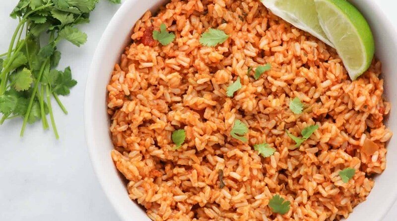 Mexican-Rice-in-Rice-Cooker