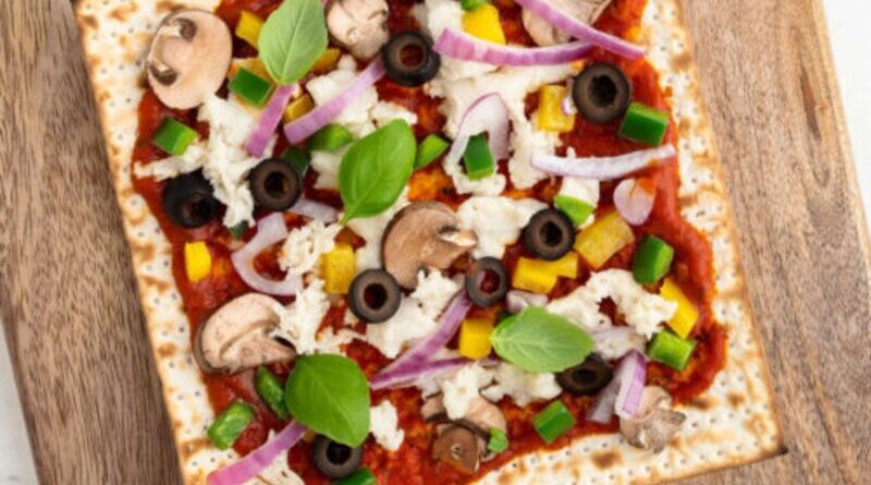 Matzo Pizza