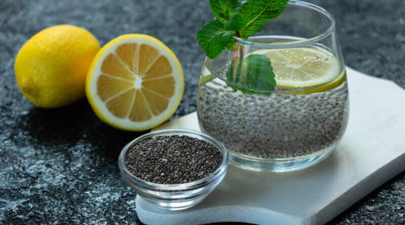 chia seeds and lemon water