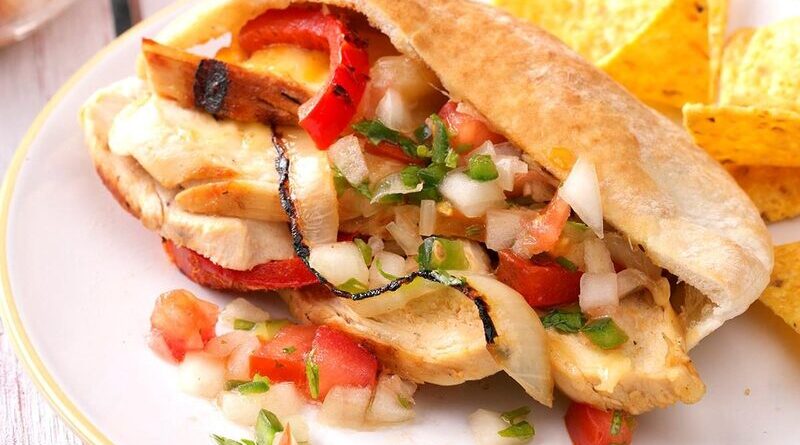 Chicken-Fajita-Pita-Jack-in-The-Box