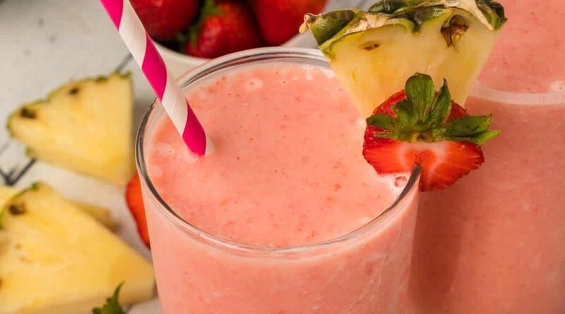 Pineapple Strawberry Smoothie