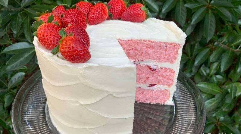 Strawberry Champagne Cake