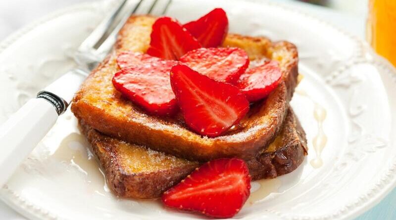 Strawberry-French-Toast