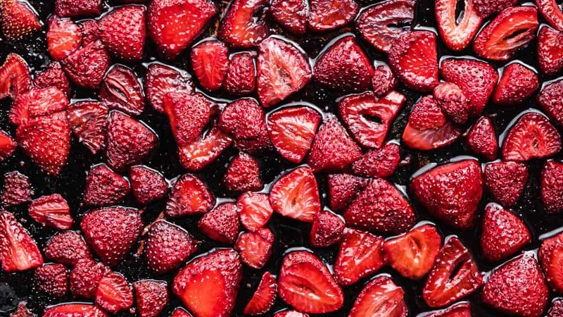 Roasted-Strawberries