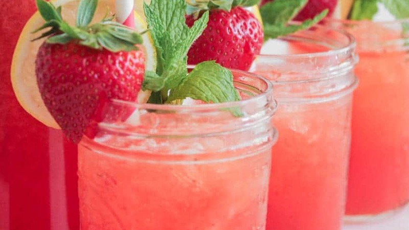 Mint-Strawberry-Lemonade